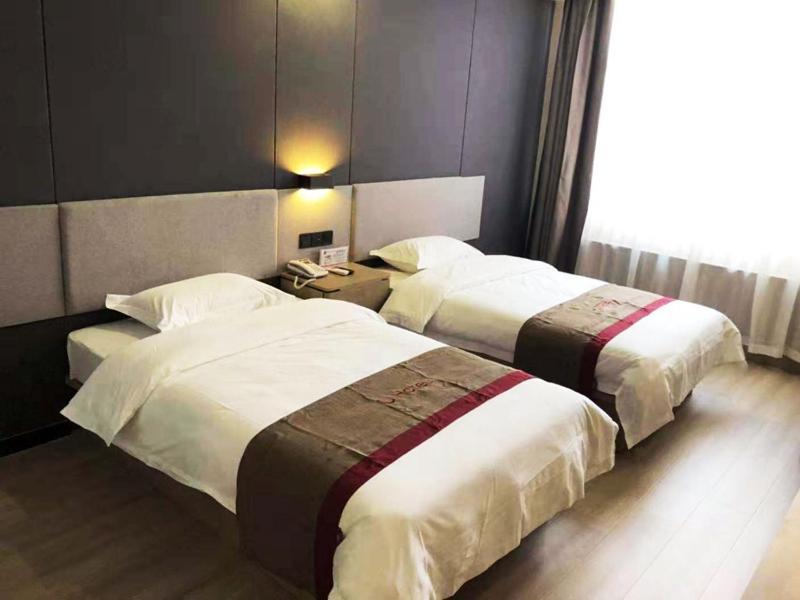 Thank Inn Plus Hotel Hebei Shijiazhuang Zhengding New District International Small Commodity City Bagian luar foto