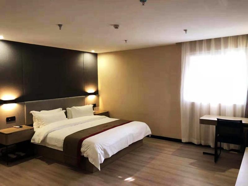 Thank Inn Plus Hotel Hebei Shijiazhuang Zhengding New District International Small Commodity City Bagian luar foto